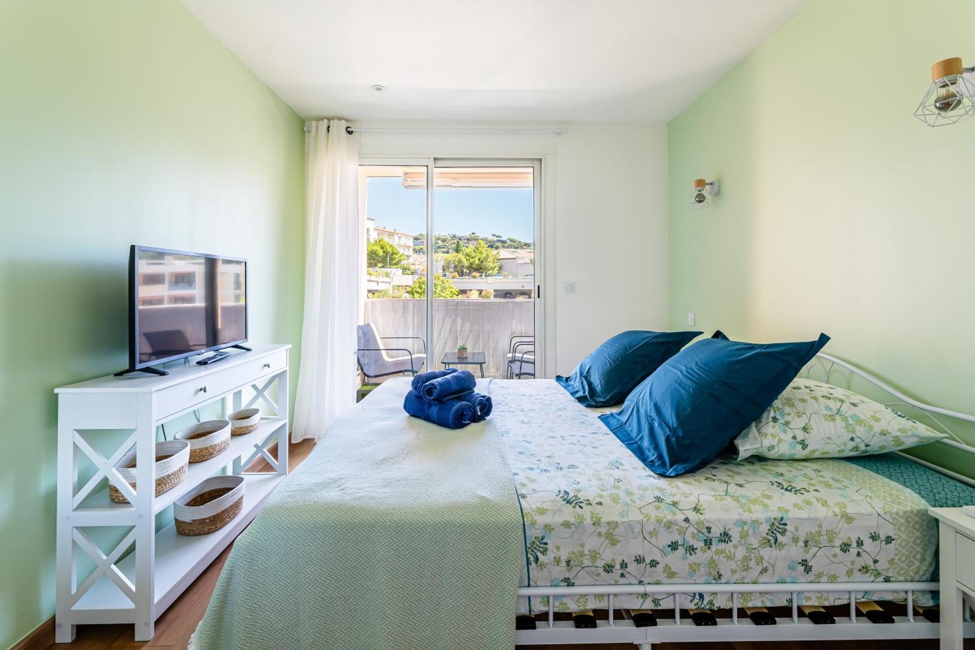 Cassis - Le Capucine, 4Pers, Terrasse, Classe 3 Etoiles Exterior photo